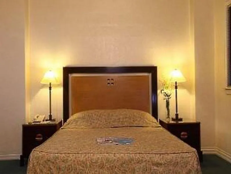 Sunny Bay Suites Manila 3*,  Philippines