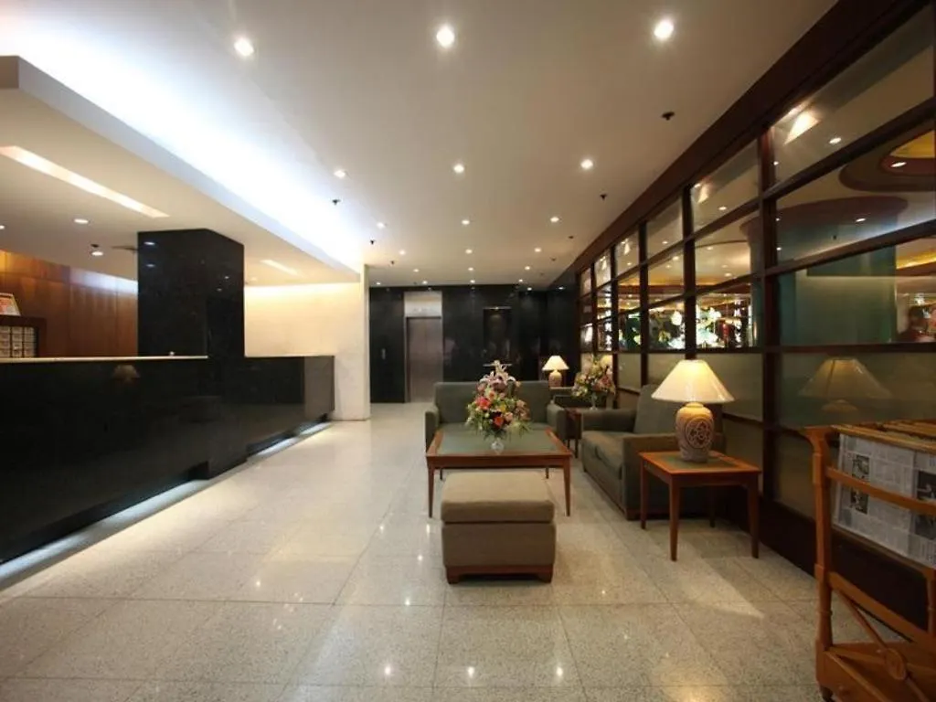 Sunny Bay Suites contacts