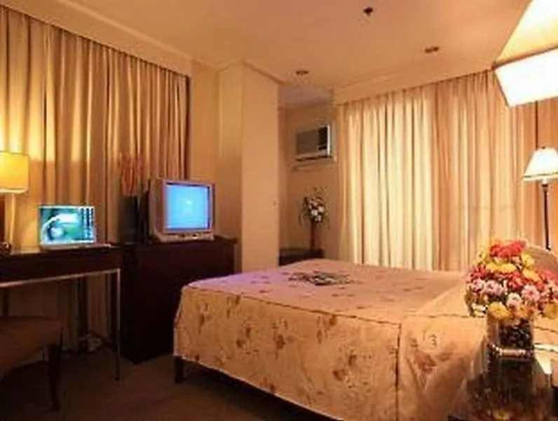 Sunny Bay Suites Manila Hotel